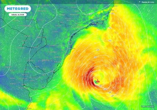 Alerta de ciclone no Dia dos Namorados: chuva intensa e tempestades amea&ccedil;am 3 regi&otilde;es do Brasil