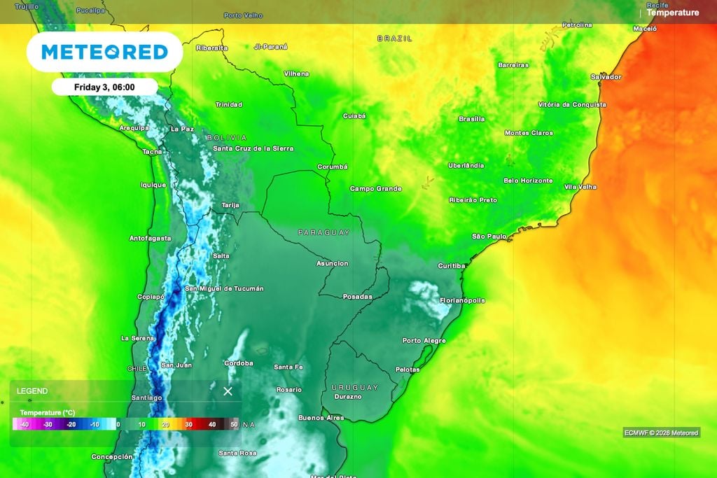 Temperaturas baixas predominam na manhã de sexta-feira no Sul e avançam pelo Centro-Sul, mantendo maior risco de geada nas áreas de serra, baixadas e pontos de maior altitude entre Rio Grande do Sul, Santa Catarina e Paraná.