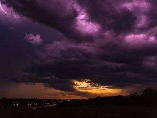 Alerta de tempestades intensas e mar agitado