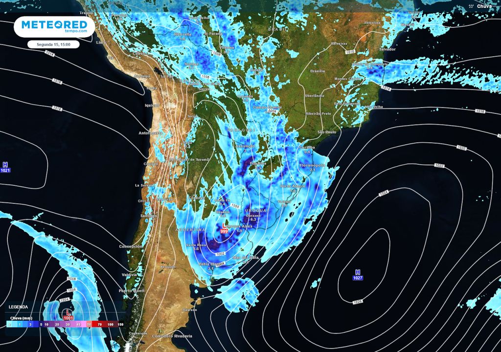 Previsão de pressão atmosférica e chuva para segunda-feira (15) durante a tarde.