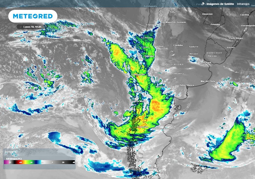 imagen satelital con sistema frontal