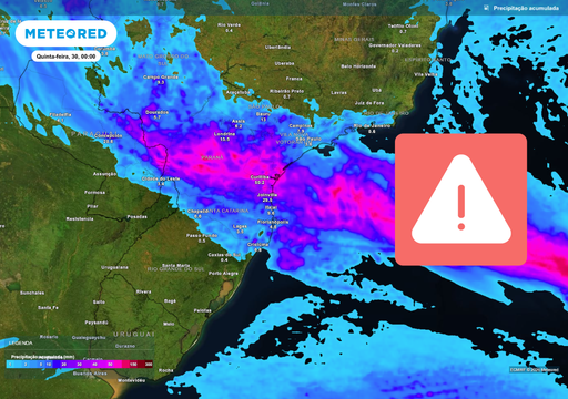 Alerta no Paran&aacute;: rio atmosf&eacute;rico provoca chuva extrema de at&eacute; 100 mm nesta quarta, 29