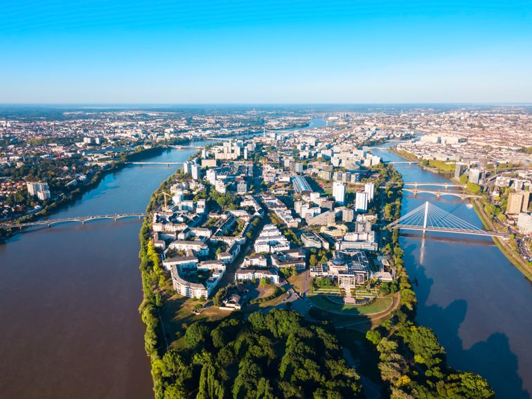 Alerte canicule sur 45 départements : météo caniculaire ce week-end ! Alerte canicule sur 45 départements : météo caniculaire ce week-end !
