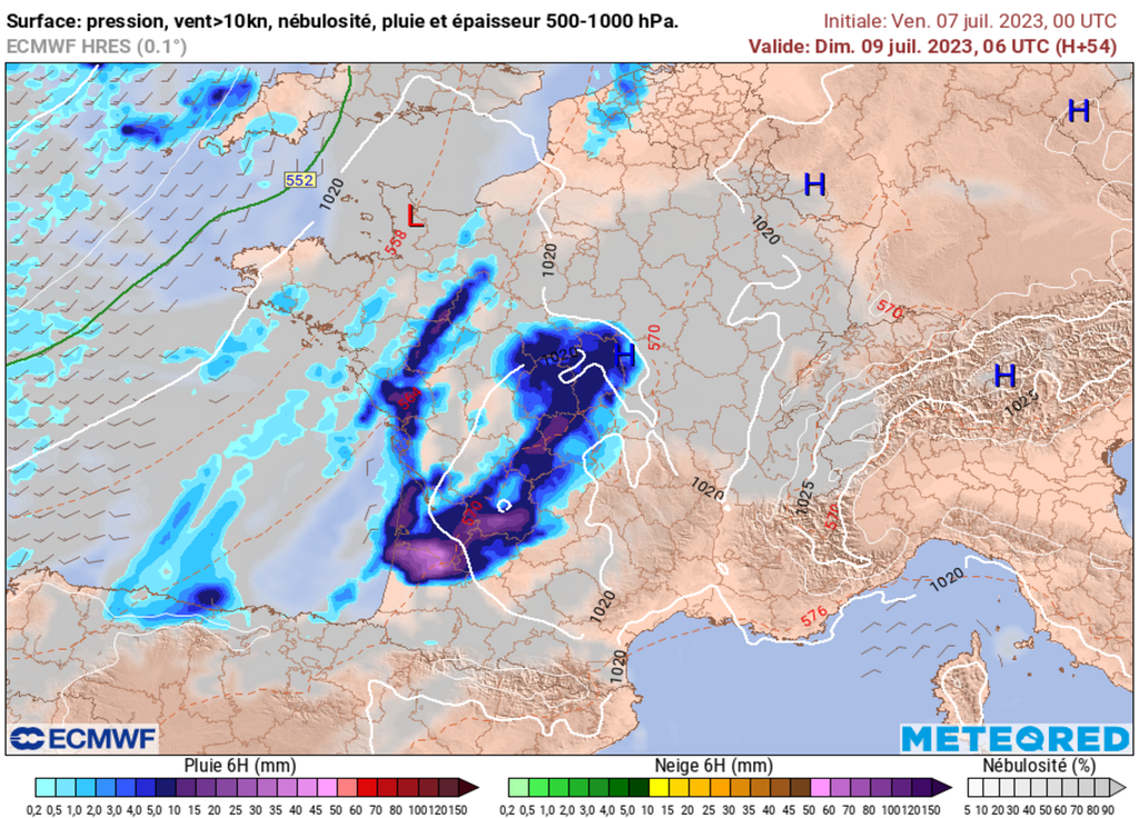 Dès la fin de nuit de samedi à dimanche, les orages violents se multiplient dans le Sud-Ouest.