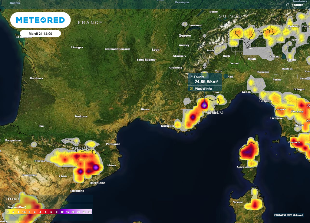Le risque d'orages est présent au sud des Alpes, en Corse et sur l'est des Pyrénées ce mardi Le risque d'orages est présent au sud des Alpes, en Corse et sur l'est des Pyrénées ce mardi