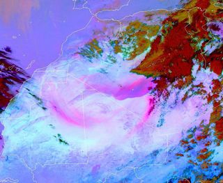 Algo hay debajo de la borrasca