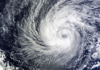 Allarme maltempo sul Mar Tirreno