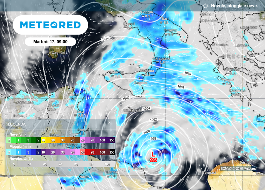 Il ciclone al nord delle coste libiche che sta determinando forte maltempo sulle regioni del Sud.
