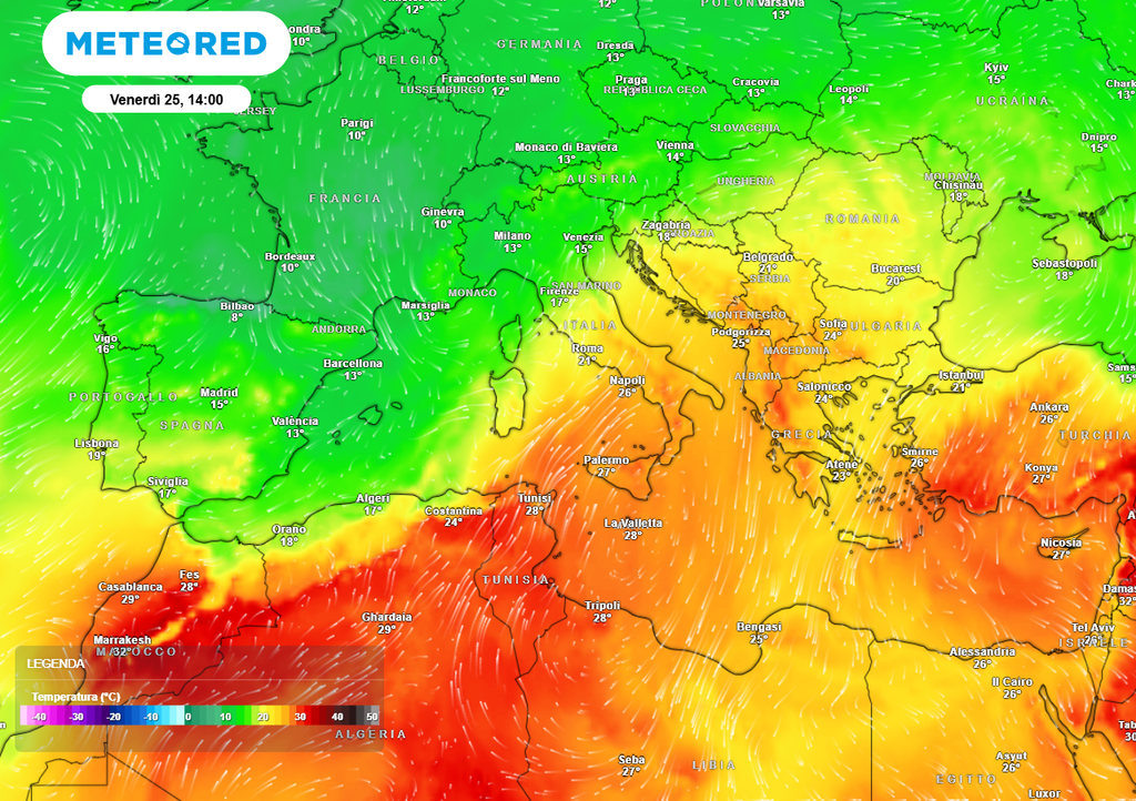 Italia investita da due masse d'aria molto diverse tra loro: al Nord temporali e temperature sotto la media, al Sud sole e caldo africano Italia investita da due masse d'aria molto diverse tra loro: al Nord temporali e temperature sotto la media, al Sud sole e caldo africano