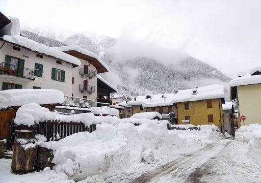 Altro che primavera, mercoled&igrave; la Siberia arriva in Italia: NEVE a quote molto basse in queste regioni