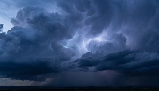 Allerta meteo per temporali oggi: venerd&igrave; 26 piogge forti, grandine e colpi di vento colpiranno queste regioni italiane