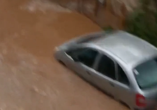 Alluvione lampo su Creta, fiumi di fango e distruzione sull'isola: video