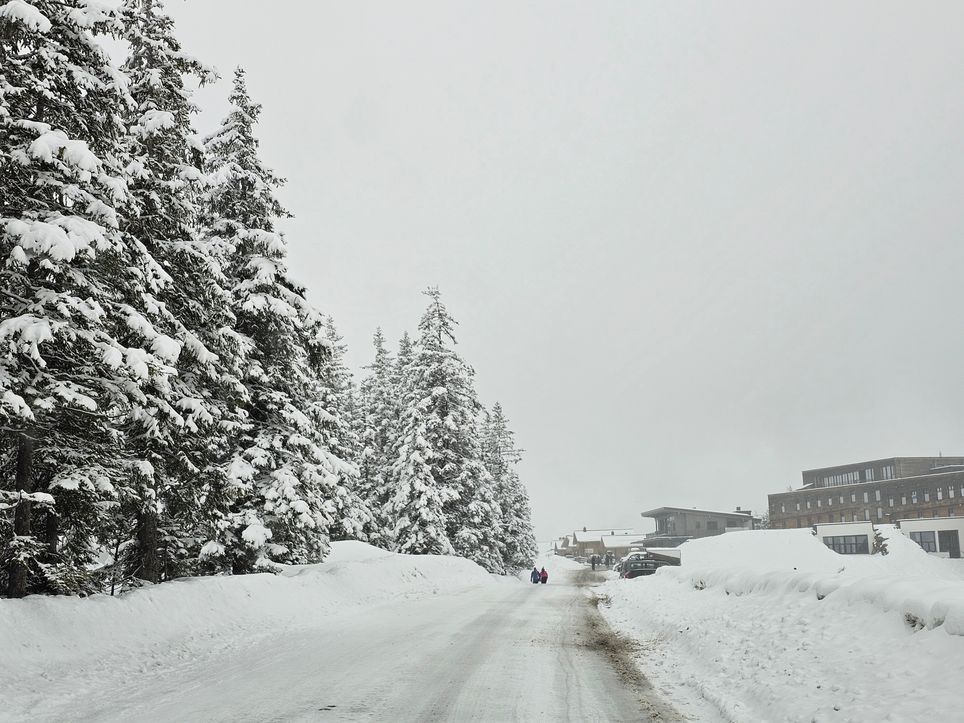 Teilweise mehr Schnee als im gesamten Winter in den Alpen - Meteorologe Köss erstaunt: "Bald wieder 20 Grad möglich"