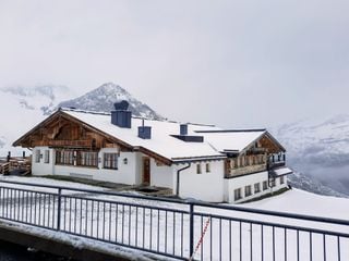 Meteorologe Köss warnt Urlauber in den Alpen: "Wettersturz bringt Schnee ins Hochgebirge" - Danach wieder Hitze?