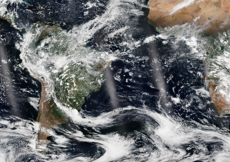 Céu com poucas nuvens no Brasil devido a presença da Alta Subtropical do Atlântico Sul Céu com poucas nuvens no Brasil devido a presença da Alta Subtropical do Atlântico Sul