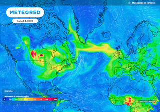 Fumo degli incendi in Canada di nuovo verso l’Italia: tramonti da cartolina, ma ci sono rischi per la salute?