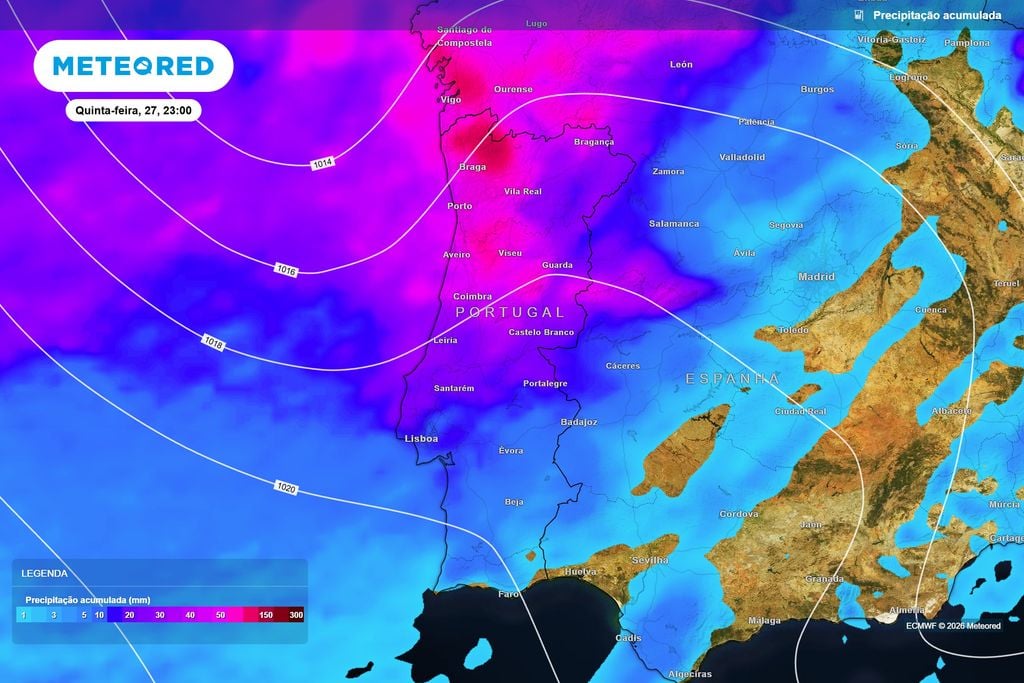 Até ao final de quinta-feira, os acumulados poderão atingir 30 a 50 mm em várias áreas das regiões Norte e Centro, enquanto no Sul deverão ser bastante inferiores.