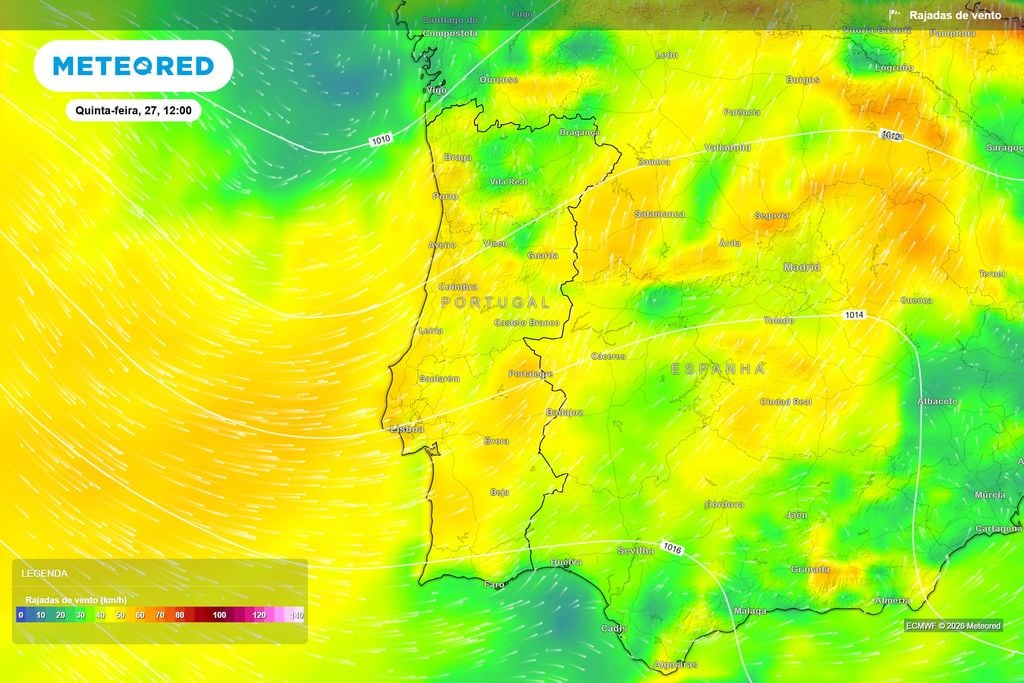 A passagem das frentes será acompanhada por um reforço do vento, com as rajadas mais fortes previstas sobretudo no litoral, Norte e terras altas.