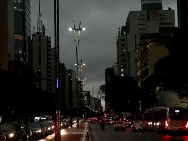 San Pablo incendios forestales Amazonas PrayforAmazonas San Pablo incendios forestales Amazonas PrayforAmazonas