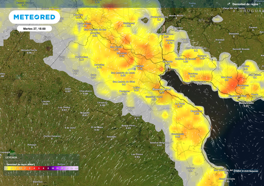 Densidad de rayos Martes 27 de enero de 2026 a las 15 h. Mientras el ambiente se vuelve cada vez más sofocante, los modelos comienzan a señalar un posible cambio de tiempo con la llegada de tormentas hacia mediados de la semana.