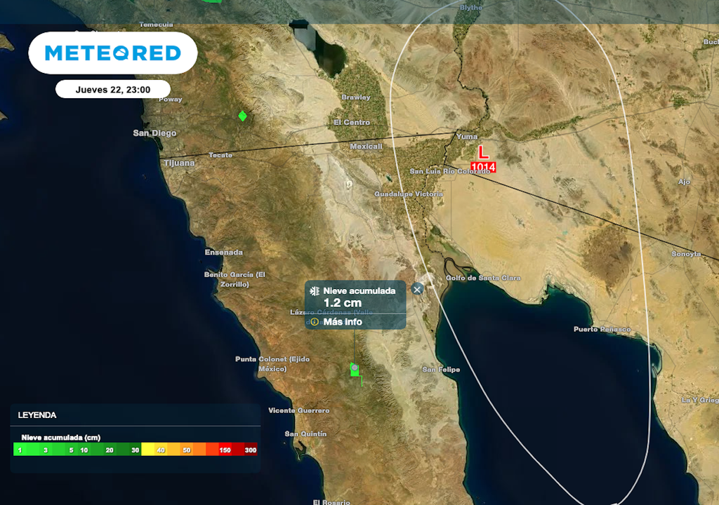 La bajas temperaturas y la presencia de humedad, favorecen la caída de nieve o aguanieve sobre la sierra norte-central de Baja California.