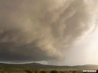 Ambiente tórrido que alimentará las tormentas del fin de semana