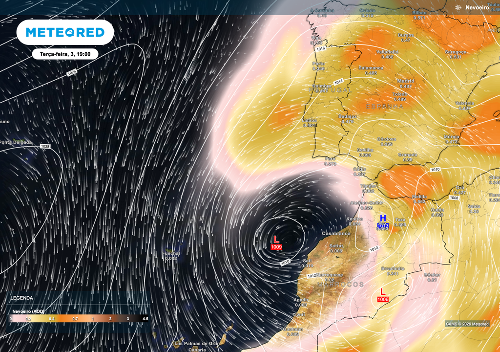 Depressão a sudoeste da Península gera fluxo de sul, favorecendo transporte de poeiras do Saara para Portugal continental.