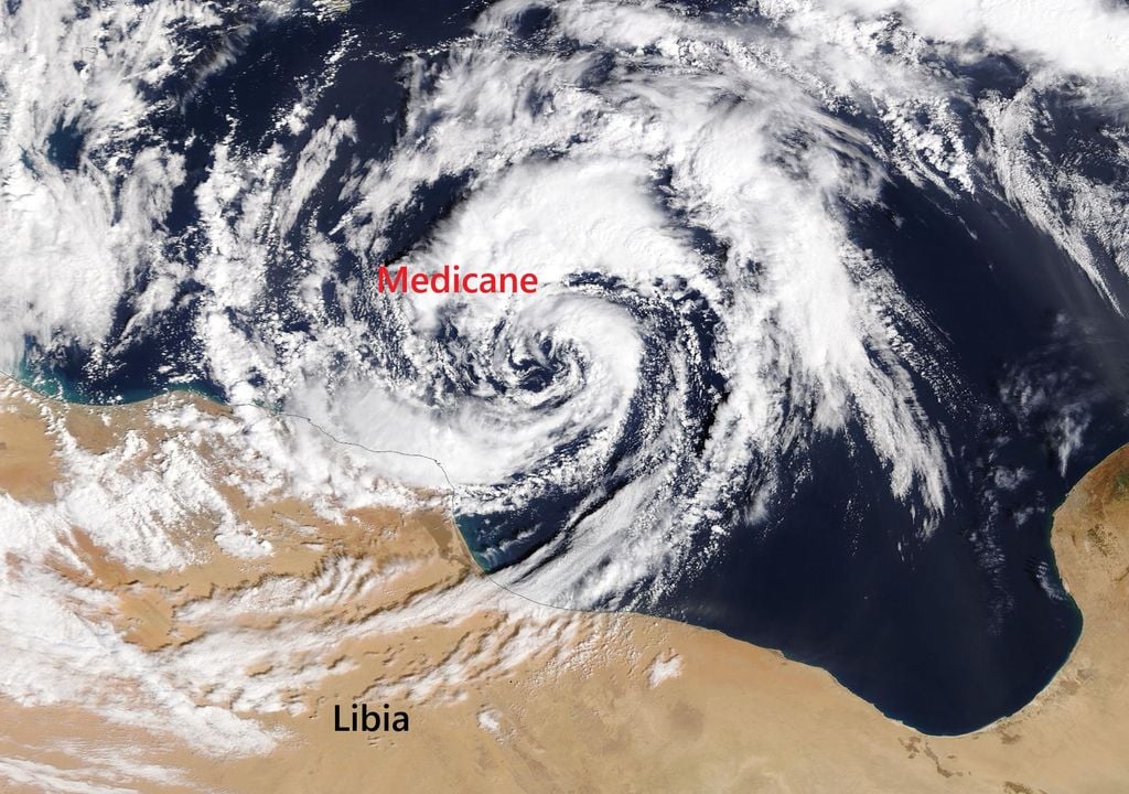 Imagen del medicane aludido en el texto a fecha de 17 de marzo de 2026. Imagen del satélite Terra de la NASA
