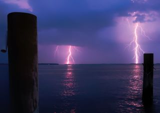 Ancora temporali forti, migliora domenica