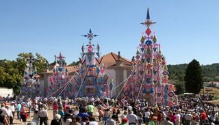 Andor da Senhora da Pena com mais de vinte metros e tr&ecirc;s toneladas j&aacute; &eacute; Patrim&oacute;nio Cultural Imaterial
