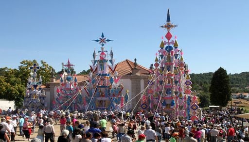 Andor da Senhora da Pena com mais de vinte metros e tr&ecirc;s toneladas j&aacute; &eacute; Patrim&oacute;nio Cultural Imaterial