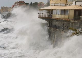 Anomalo ciclone "esplosivo" investe il nord della Spagna