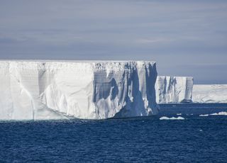 Antarctique : le plus gros iceberg du monde s'est détaché