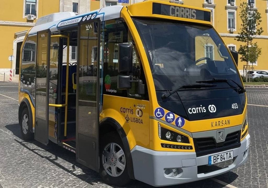 CARRIS mini bus elétricos