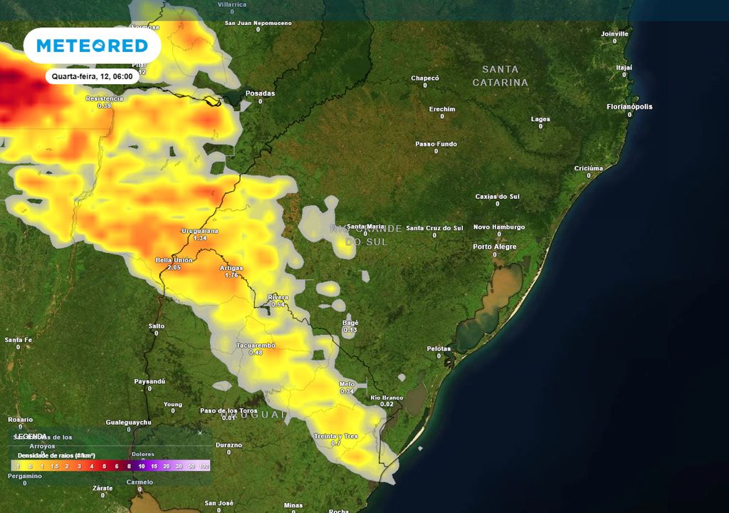 Previsão de densidade de raios na quarta-feira durante a madrugada.