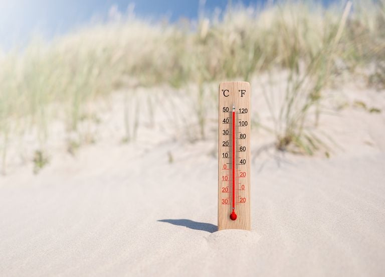 Apr&egrave;s la canicule de mai, bient&ocirc;t des &eacute;t&eacute;s &agrave; 50&deg;C en France : voici nos projections