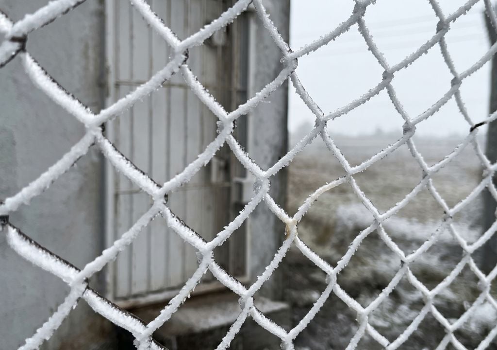 Registro das baixas temperaturas em Santa Catarina. A neve foi registrada no último domingo, durante a passagem do ar polar. (Foto: Coordenadoria Regional de Defesa Civil de Lages)