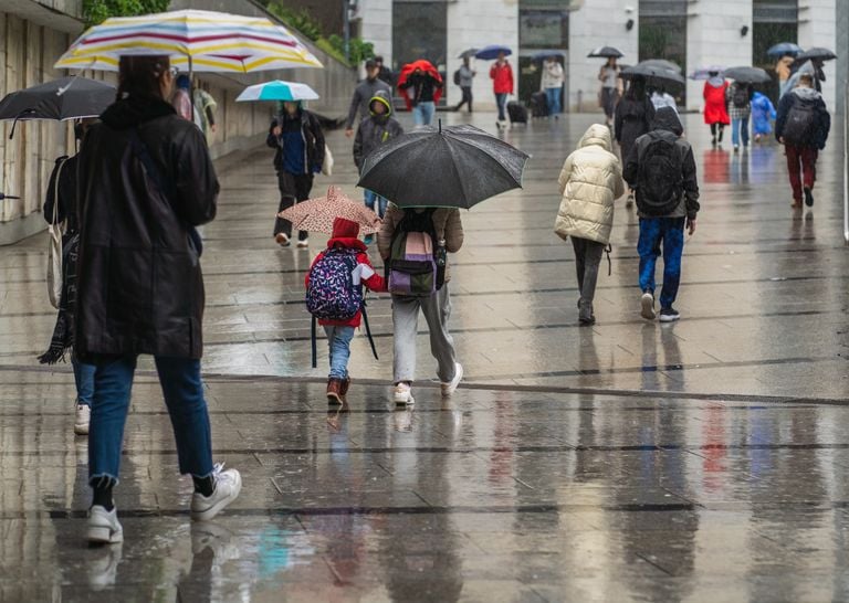 Ar polar e frente fria avan&ccedil;am e frio aumenta e chuvas atingem o Centro-Sul; veja a previs&atilde;o