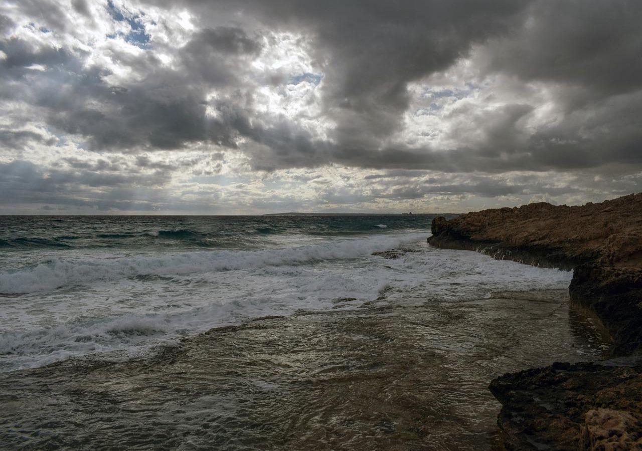 Maritime polar air and north winds will accentuate the cool weather in Portugal