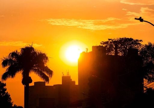 Ar quente ganha for&ccedil;a e term&ocirc;metros ficam pr&oacute;ximo dos 40&deg;C nesta semana; saiba onde