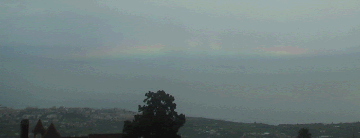 Arcoiris horizontal y superficial desde Canarias