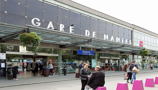 Arquitetura de vanguarda, calor a bombar: o fiasco t&eacute;rmico da esta&ccedil;&atilde;o de Nantes