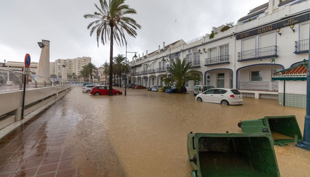 Alluvioni lampo. Nei prossimi mesi, al transito del primo fronte o della prima perturbazione atlantica, diverse aree del Paese potrebbero vedere inondazioni e alluvioni lampo.