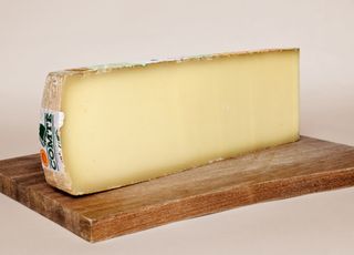 Arrivée du froid et de la neige en France : voici les meilleurs fromages français que vous pouvez consommer ! 