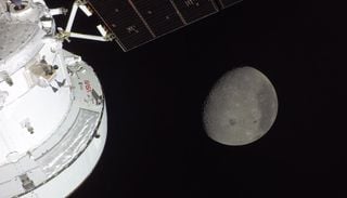 Artemis II rompe un r&eacute;cord hist&oacute;rico: la nave tripulada que ha viajado m&aacute;s lejos en el Universo