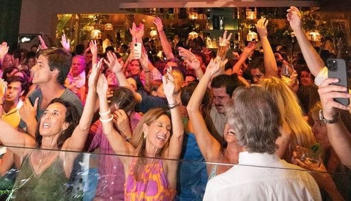 As noites de ver&atilde;o no Algarve est&atilde;o diferentes. E a culpa &eacute; desta nova tend&ecirc;ncia