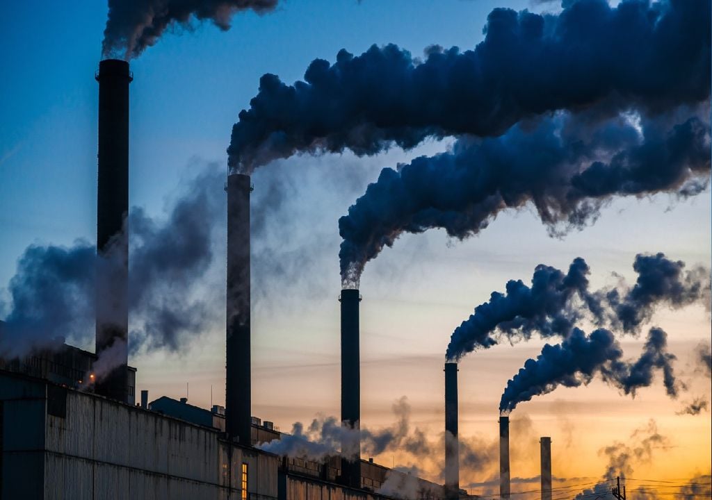 Para um cenário de emissões elevadas, até 2100, as previsões apontam para um prejuízo anual até 240 mil milhões de euros