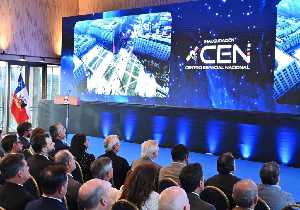 inauguración de CEN