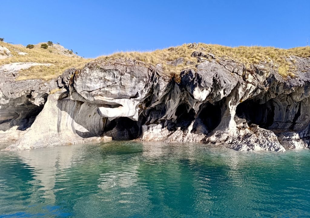 Cavernas de Mármol de Puerto Sánchez. Cavernas de Mármol de Puerto Sánchez.