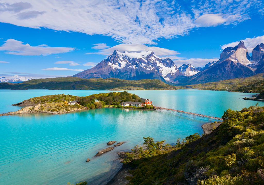 Vistas del Lago Pehoé, Parque Nacional Torres del Paine, Chile. Vistas del Lago Pehoé, Parque Nacional Torres del Paine, Chile.